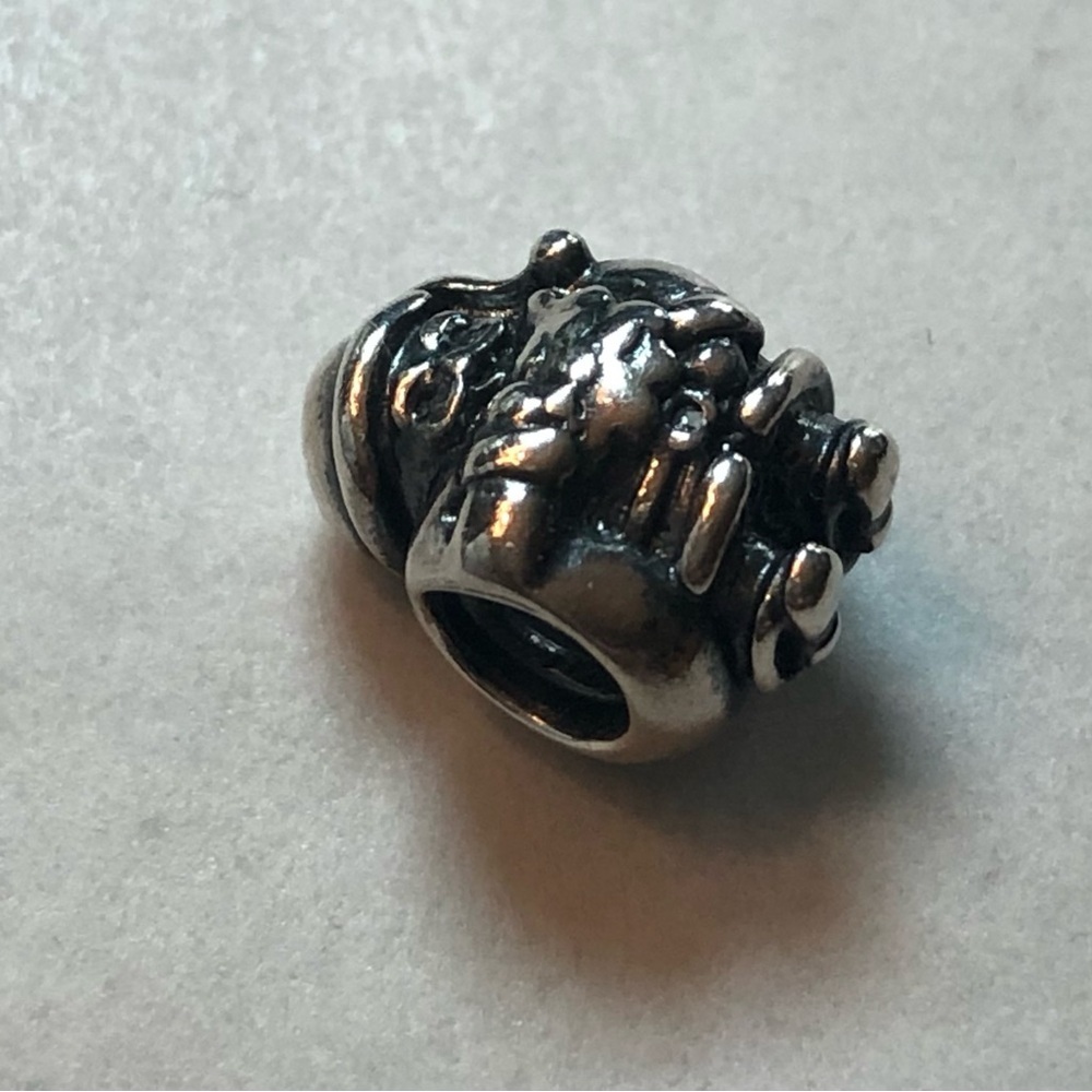 Authentic Retired Pandora Sterling Silver Santa Charm - Picture 4 of 4